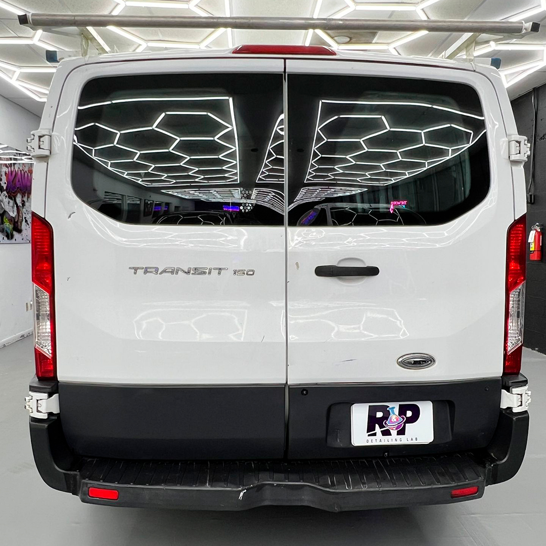 Ford Transit 150 - Imagen 2
